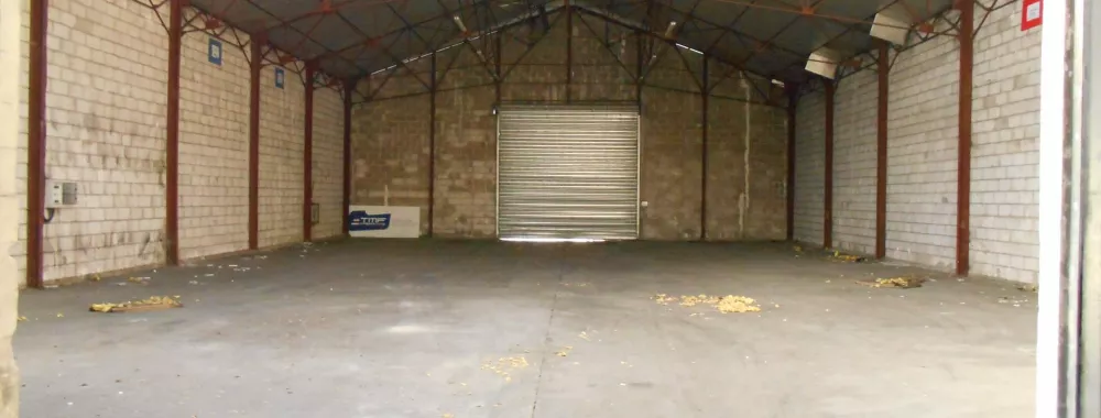 Entrepôt de 1890 m² à louer à Valenciennes - vue intérieure