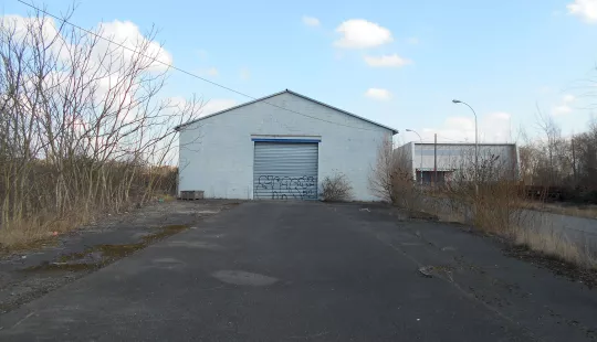Entrepôt de 1890 m² à louer à Valenciennes - vue du hangar