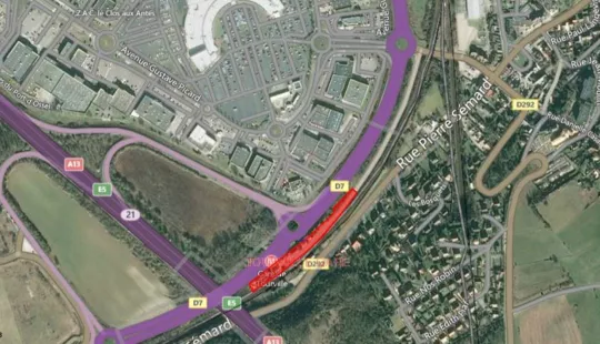 Vue aérienne d'une terrain nu à louer sur la commune de Tourville-la-Rivière en Normandie